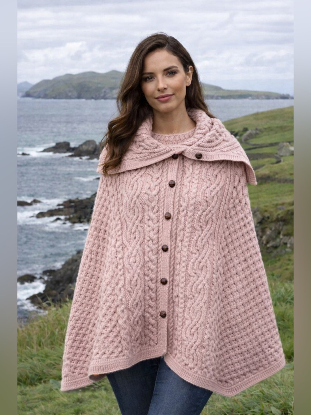 Aran Sweater Market 100% Merino Wool Ireland Button Cable Poncho Cape Pink M/L